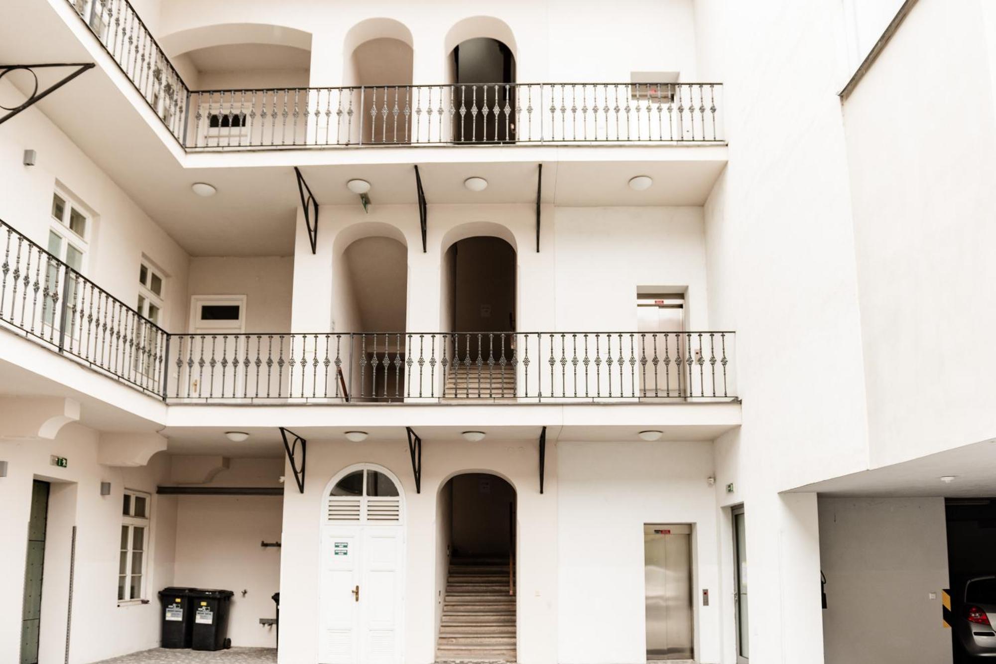 K-14 Apartment Prague Exterior photo